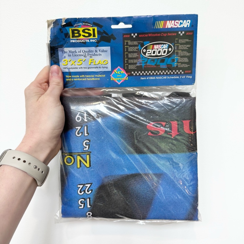 NIP Vintage NASCAR 2000 Winston Cup Series 3'x5' Flag